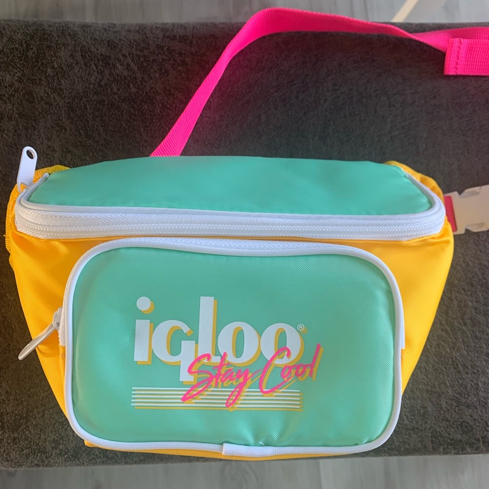 Igloo cooler Fanny pack